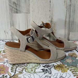 Lucky Brand Women's Tan Espadrille Wedges